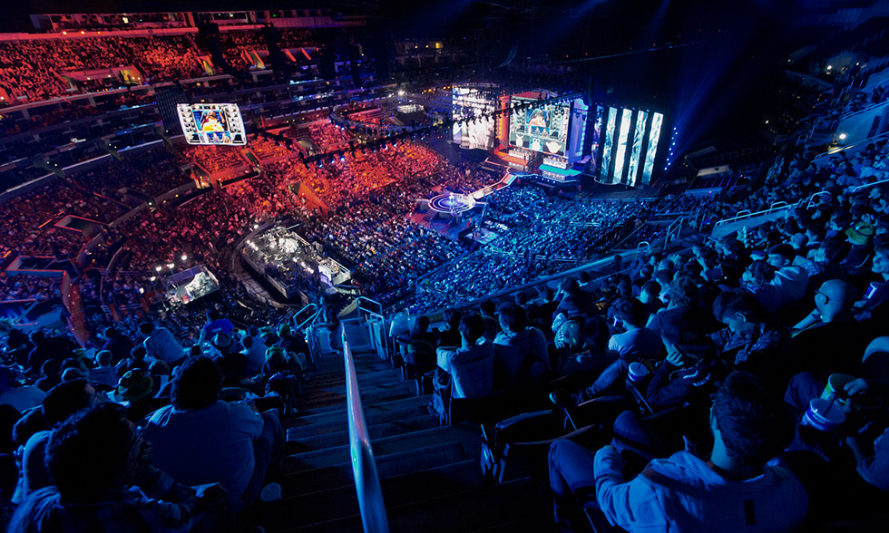 EF输了但仍然赢了！Baicai撕裂了 XANTARES 并且 TyLoo 翻盘赢得了加时赛，拿下了第一张图